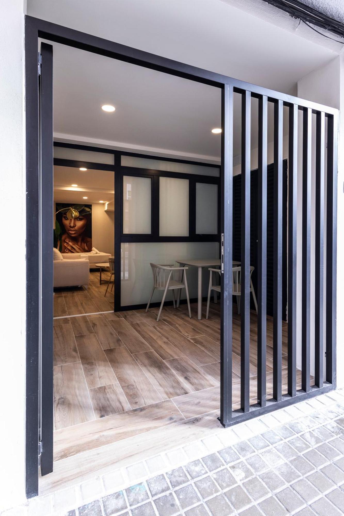 Cortes Suites By Concept Flats Valencia Kültér fotó