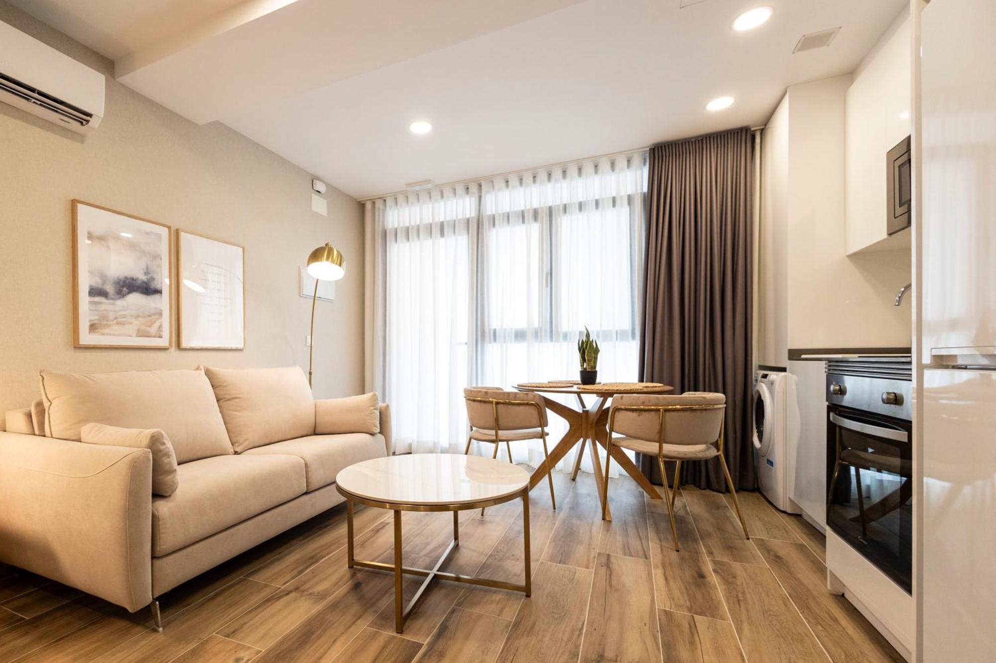 Cortes Suites By Concept Flats Valencia Kültér fotó